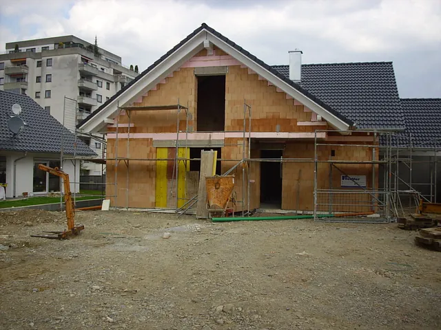 Neubauhaus aus Steinen