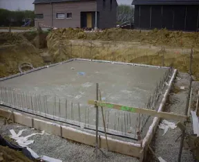 Gegossene Betonbodenplatte für Neubau – Georg Schuler Baugeschäft im Landkreis Sigmaringen